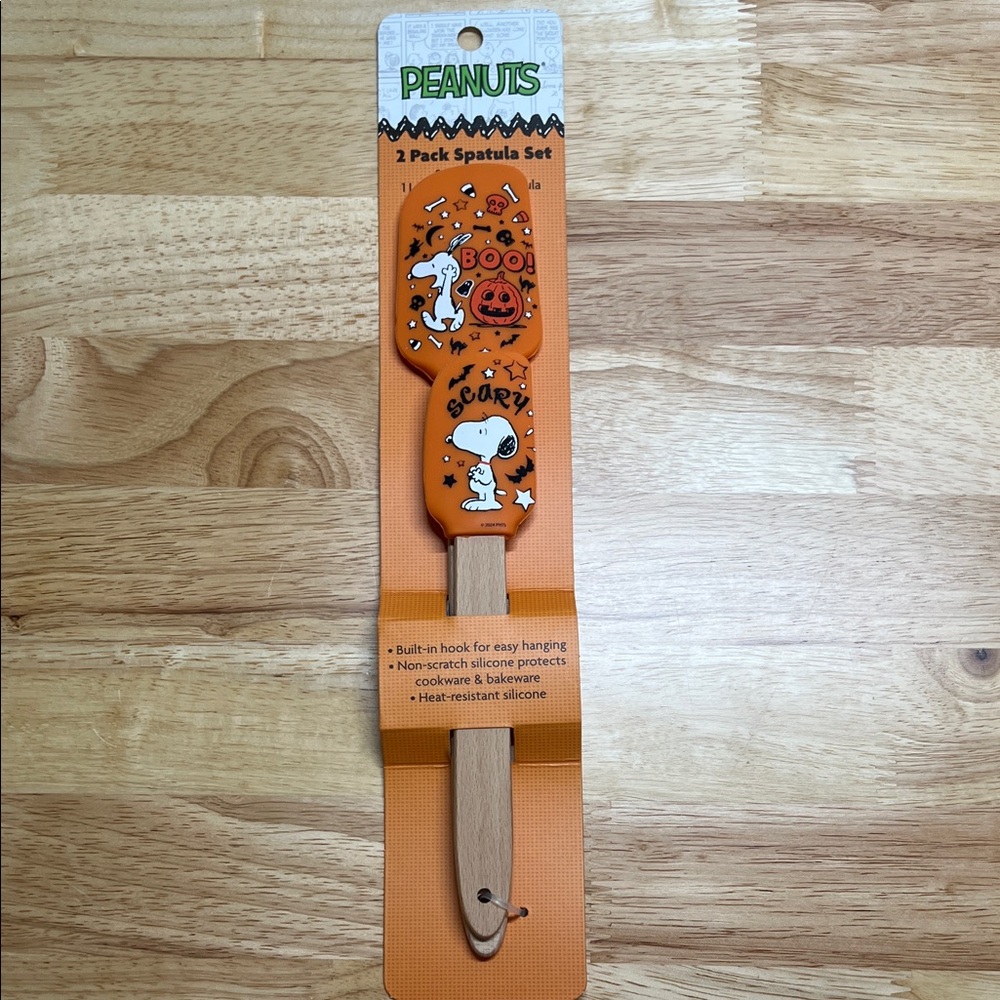 Peanuts Snoopy Halloween Spatula Set